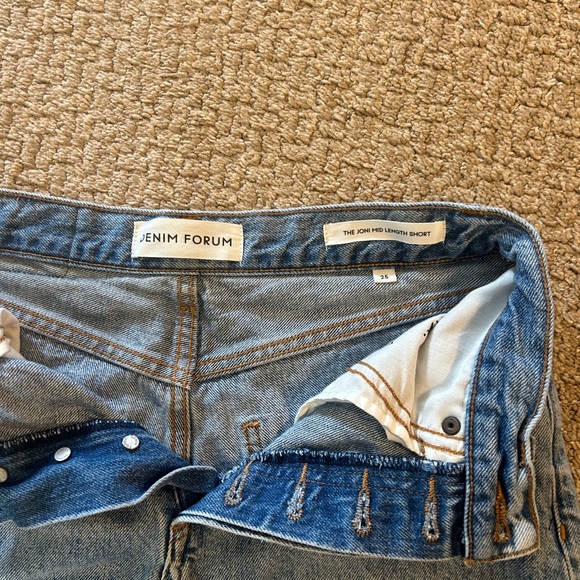 Denim Forum Joni mid length short - Picture 4 of 4